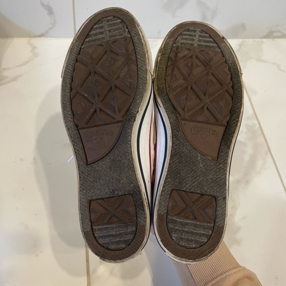 All Star Converse | Chuck Taylor Shoreline Classic Slip On White Sneakers - Picture 12 of 17